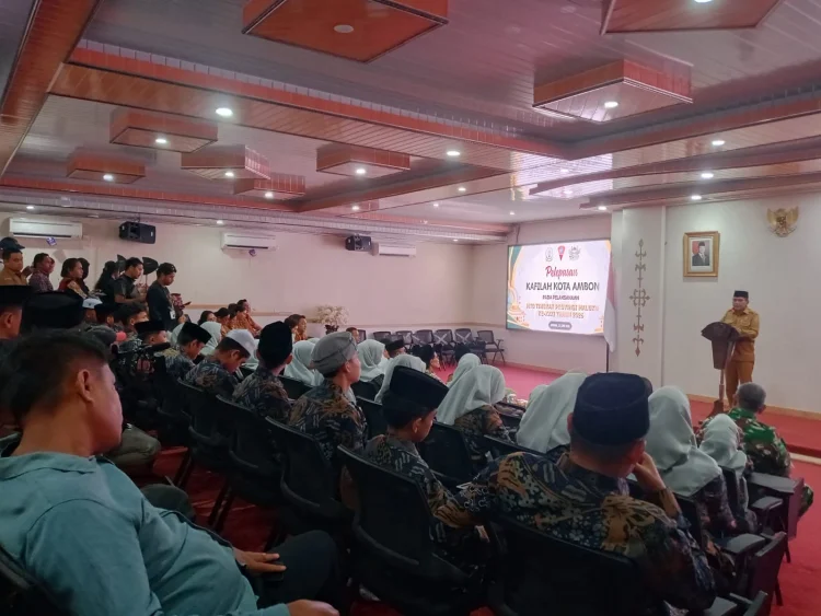 Pemkot Ambon Lepas Kafilah MTQ Maluku XXXI, Bodewin Titip Semangat dan Doa