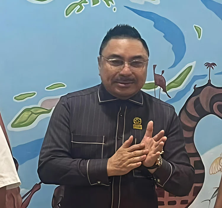 Michael Wattimena Dorong Perumusan Kebijakan Gunung Botak Berbasis Kajian Ilmiah