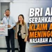 BRI Ambon Serahkan Simbolis Klaim Asuransi Meninggal Dunia Nasabah AMKKM BRILife