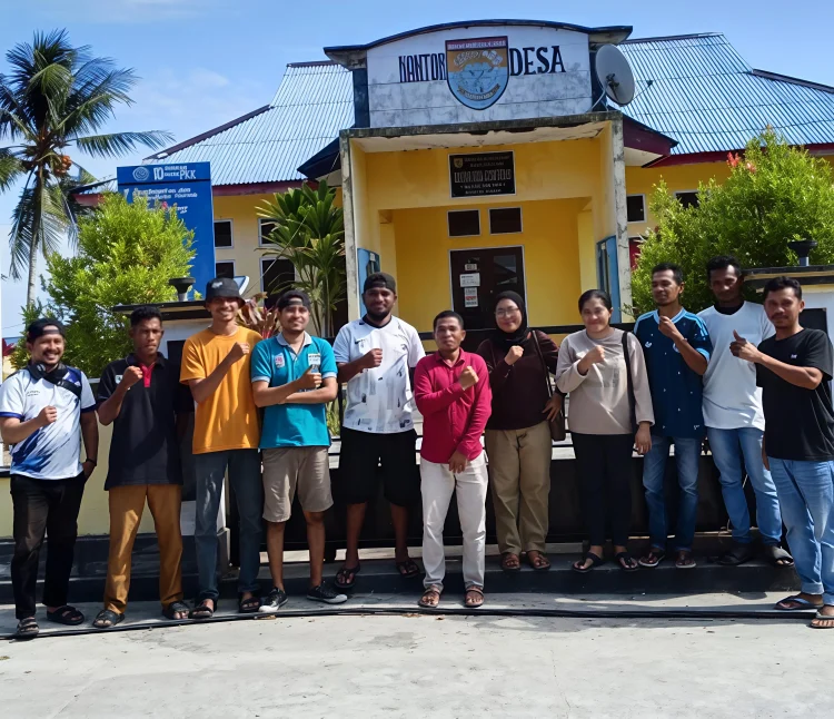 Masyarakat Manipa Apresiasi Layanan Jemput Bola Dukcapil SBB, Pengurusan Dokumen Kini Lebih Mudah