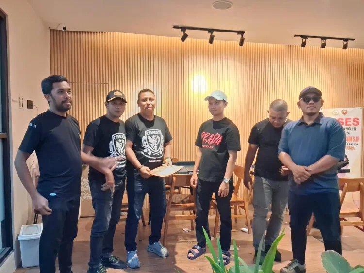 Hadiayanto Junaidi Terima SK Kepengurusan Orado Kota Ambon