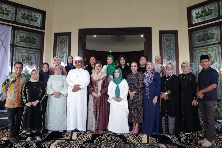 Wagub Maluku: Maulid Nabi Momentum Rawat Harmoni dan Persaudaraan di Maluku