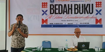 Ismail Borut Dosen UM Maluku Tuntaskan Riset, Lahirkan Dua Buku Integrasi Islam dan Sains