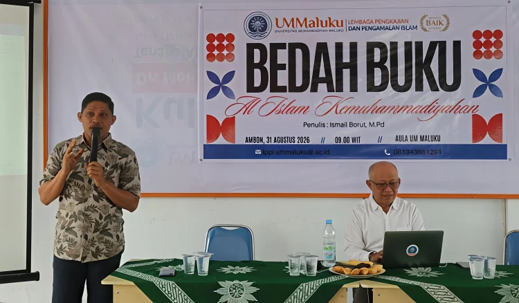 Ismail Borut Dosen UM Maluku Tuntaskan Riset, Lahirkan Dua Buku Integrasi Islam dan Sains